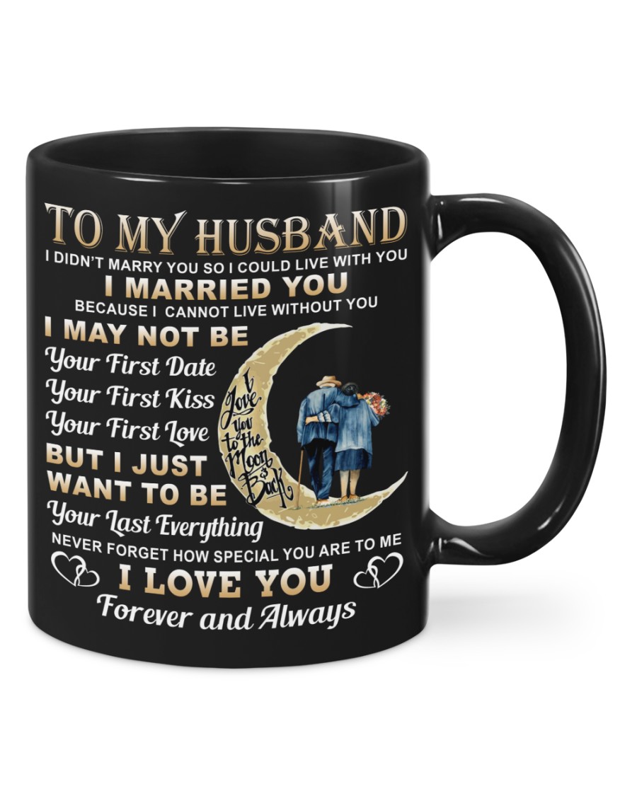 Never Underestimate An Old May Man Who Loves Fishing Coffee Mug